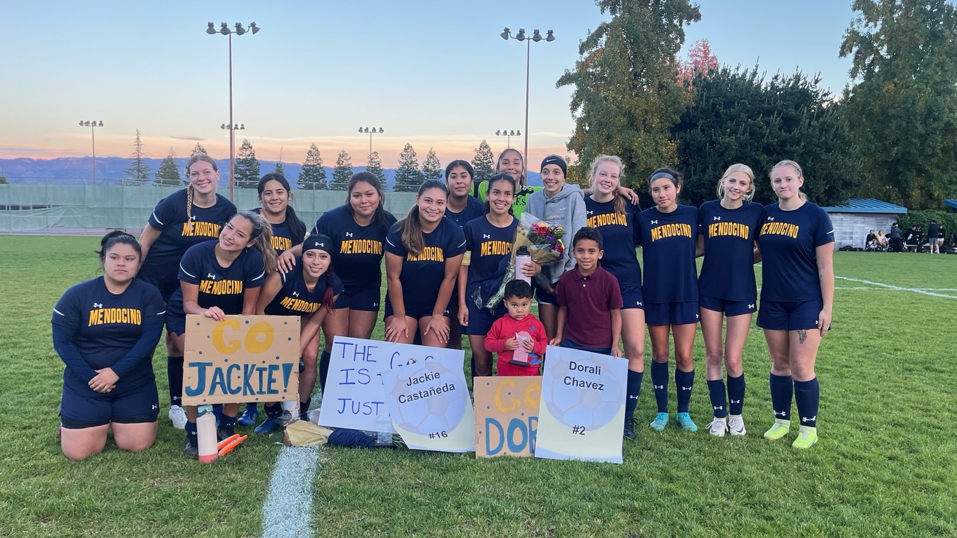 Women's Soccer Honors Sophomores at Last Game